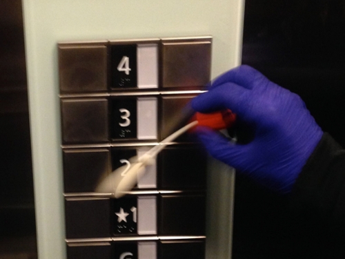 Sampling elevator
